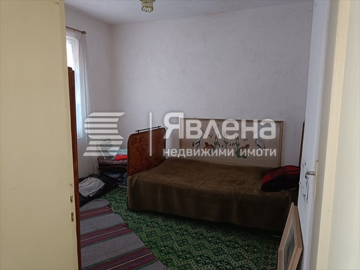 Продава КЪЩА, с. Отец Кирилово, област Пловдив, снимка 6 - Къщи - 52745247