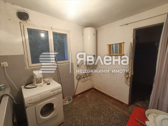 Продава КЪЩА, с. Отец Кирилово, област Пловдив, снимка 9 - Къщи - 52745247