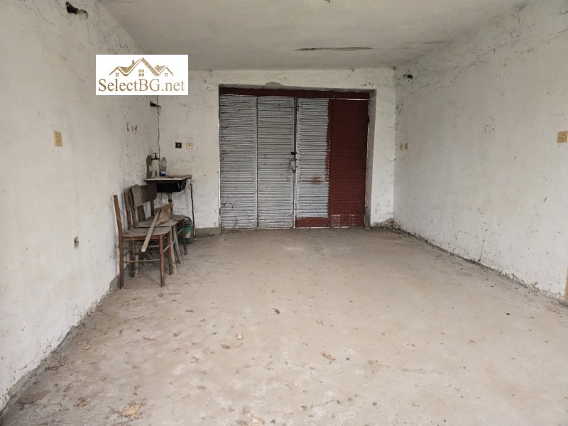 Продава КЪЩА, с. Ресен, област Велико Търново, снимка 13 - Къщи - 52814123