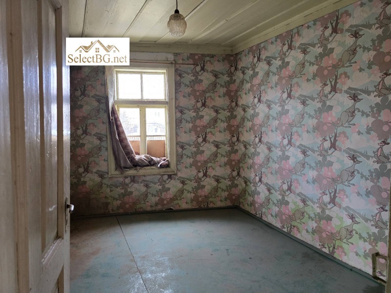 Продава КЪЩА, с. Ресен, област Велико Търново, снимка 5 - Къщи - 52814123