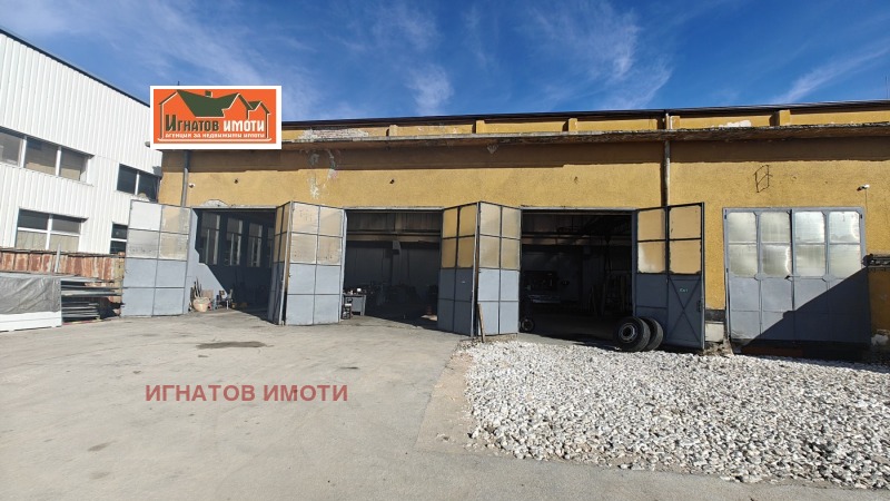 Продава  Пром. помещение град Пазарджик , Промишлена зона , 796 кв.м | 15866395 - изображение [3]