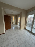 Продава 2-СТАЕН, град София, ж.гр.Южен парк • 225000 € / 440061.75 лв. • 40906852 3