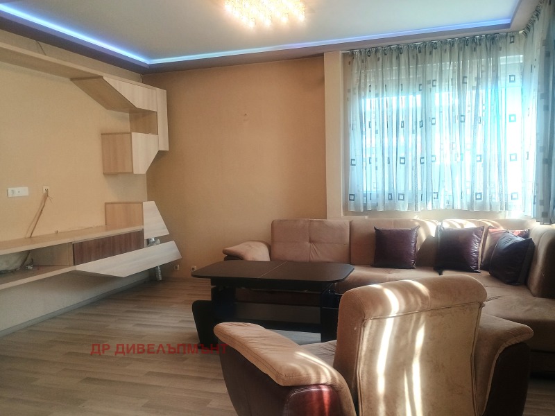 Продава 4-СТАЕН в град София, Оборище - 109 кв.м / 399 000 € » 780 376.17 лв., ДР ДИВЕЛЪПМЪНТ