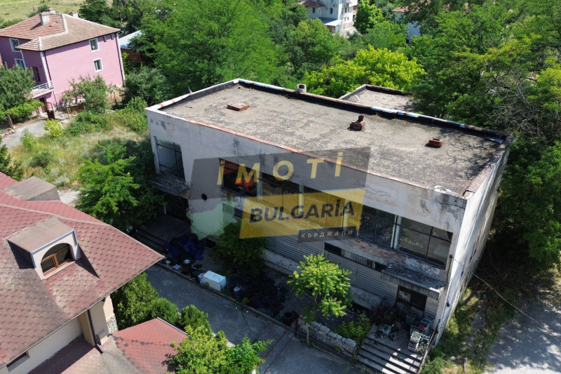 Продава САМОСТОЯТЕЛНА СГРАДА в област Кърджали, с. Перперек - 884 кв.м / 61 355 € » 119 999.95 лв., ИМОТИБЪЛГАРИЯКЪРДЖАЛИ