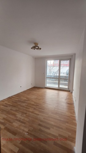 2 bedroom Lyulin - tsentar, Sofia 15