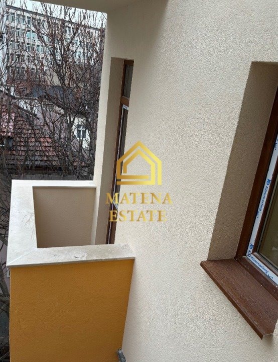 Продава 2-СТАЕН, гр. София, Център