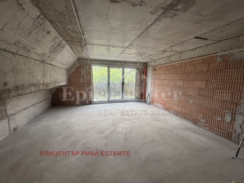 De vânzare  2 dormitoare Pernic , Țentâr , 140 mp | 52279121 - imagine [5]