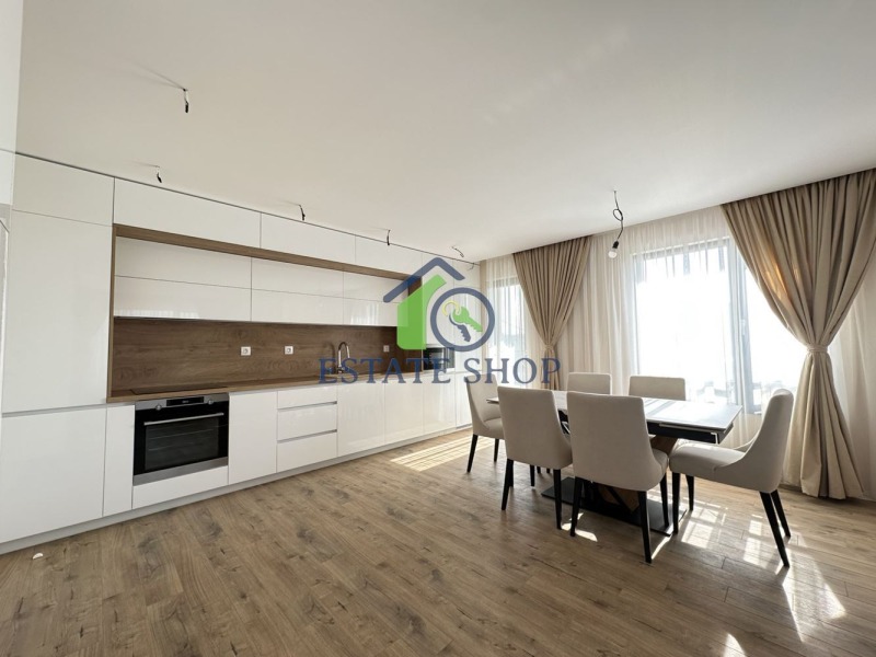 Продава  3-стаен град Пловдив , Остромила , 104 кв.м | 44914611