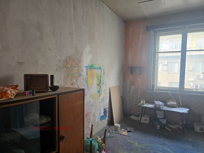 Продава 3-СТАЕН, гр. Велико Търново, Център, снимка 2 - Апартаменти - 52377131