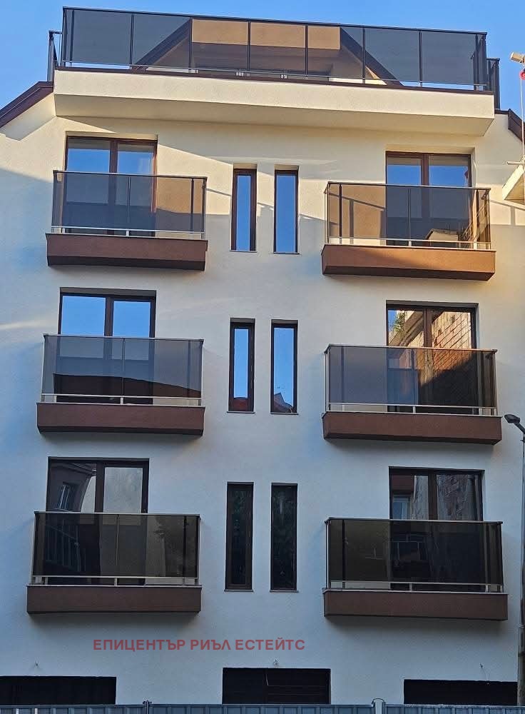À venda  Casinha Pernik , Centar , 140 m² | 17824911 - imagem [13]