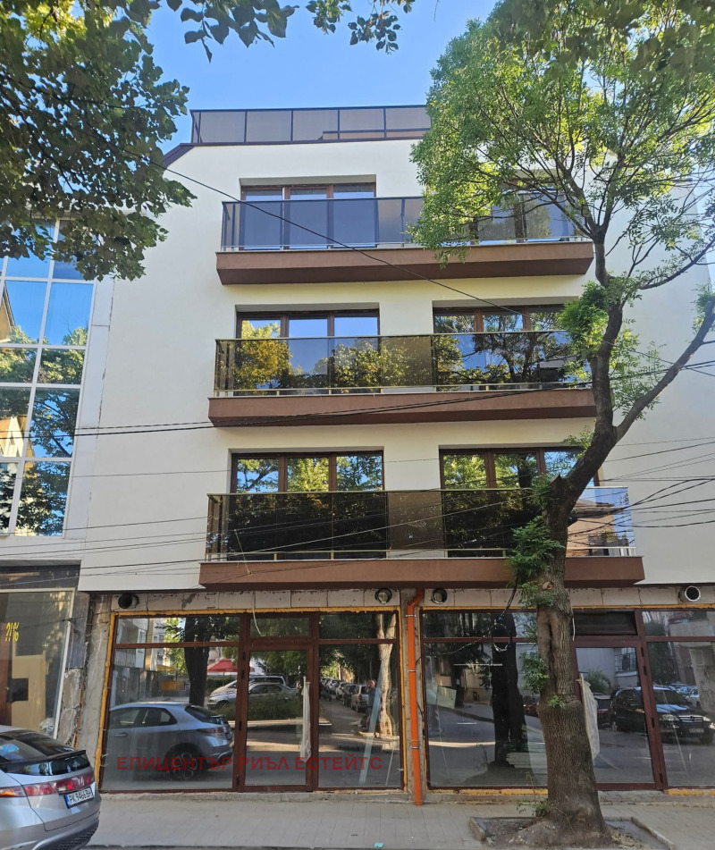 À venda  Casinha Pernik , Centar , 140 m² | 17824911