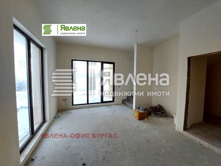 Продава КЪЩА, гр. Бургас, Сарафово, снимка 9 - Къщи - 49228820