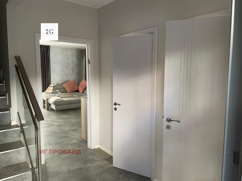 Продава КЪЩА, гр. Бургас, Сарафово, снимка 9 - Къщи - 52572387