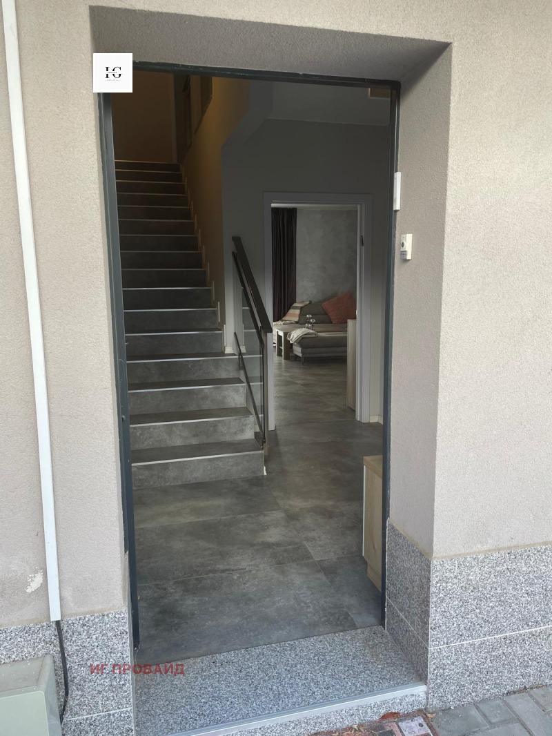 Продава КЪЩА, гр. Бургас, Сарафово, снимка 4 - Къщи - 52572387