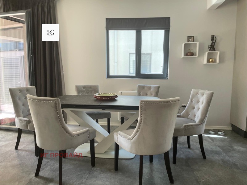 Продава КЪЩА, гр. Бургас, Сарафово, снимка 2 - Къщи - 52572387