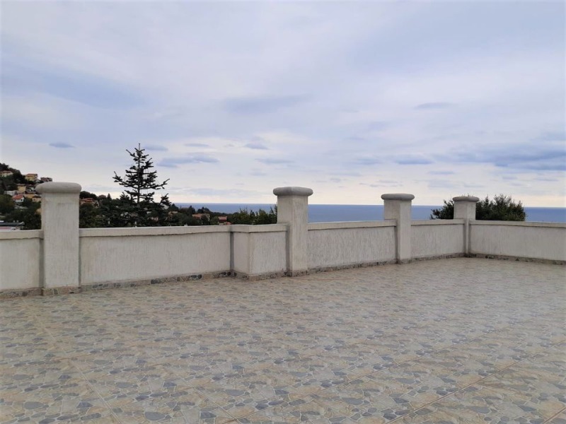 Продава КЪЩА, гр. Балчик, област Добрич, снимка 4 - Къщи - 52937276