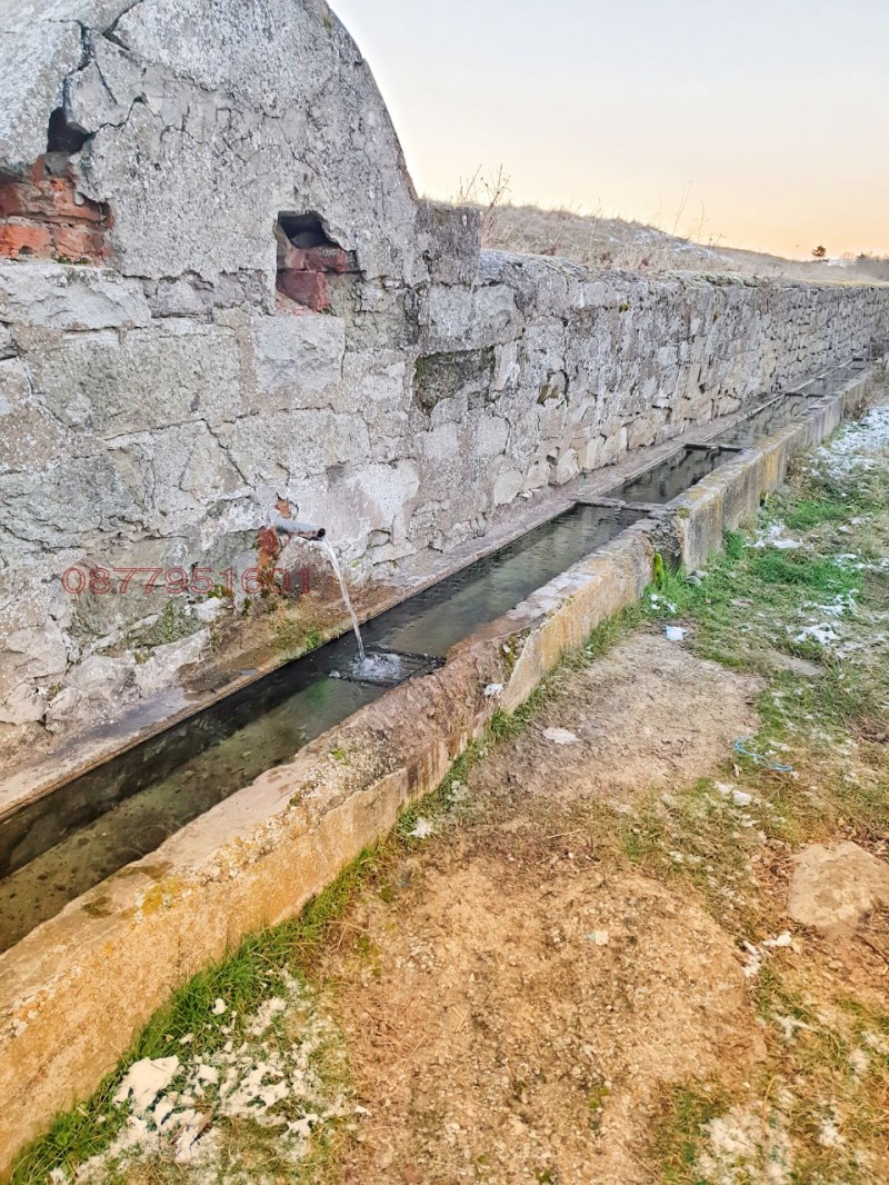 Продава КЪЩА, с. Войника, област Ямбол, снимка 12 - Къщи - 53065204