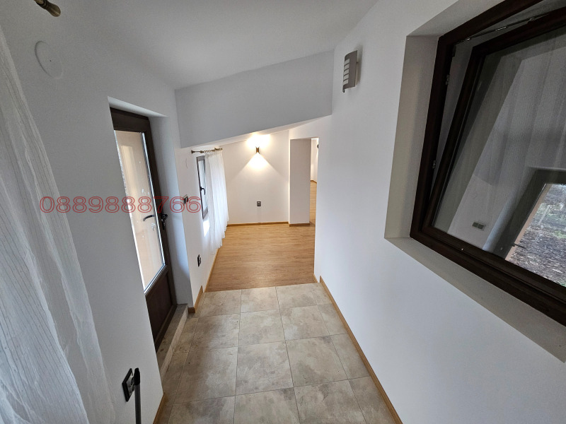 Продава КЪЩА, с. Ново село, област Велико Търново, снимка 5 - Къщи - 53109286