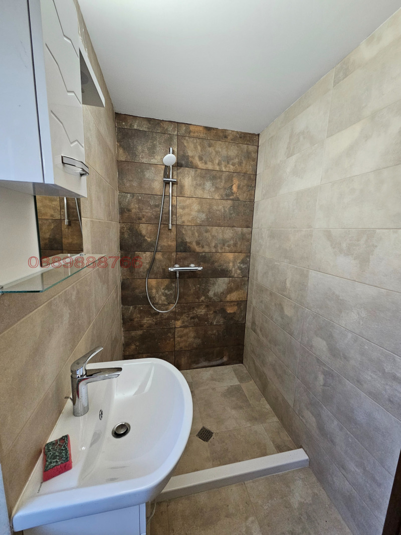 Продава КЪЩА, с. Ново село, област Велико Търново, снимка 13 - Къщи - 53109286