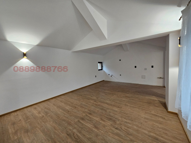 Продава КЪЩА, с. Ново село, област Велико Търново, снимка 4 - Къщи - 53109286