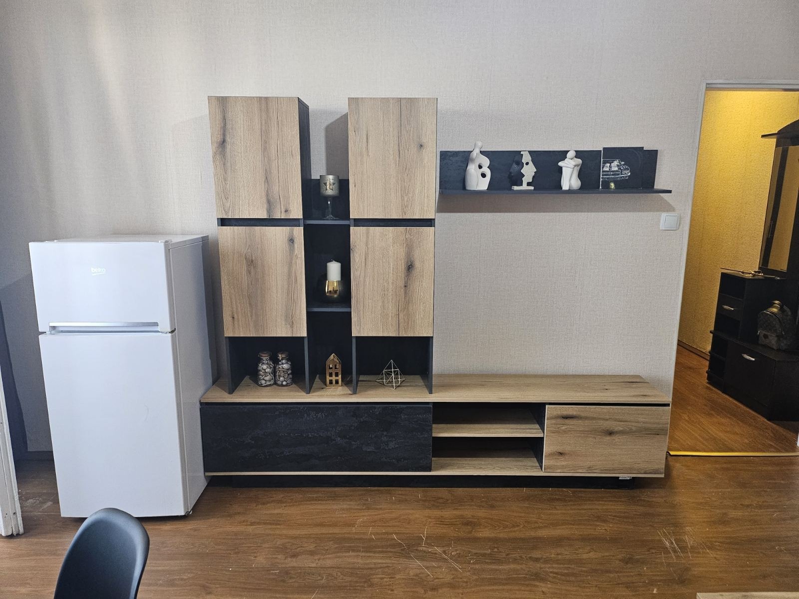 Продава 1-СТАЕН, гр. Перник, Изток, снимка 3 - Апартаменти - 56375649