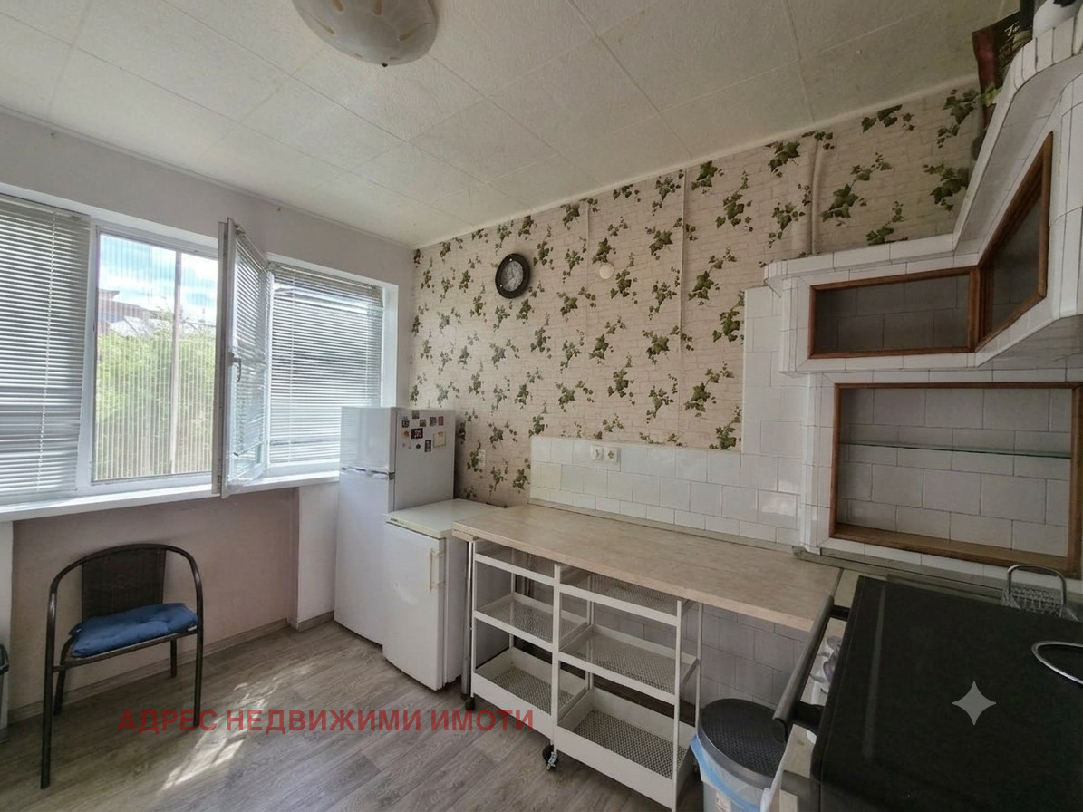 Продава 2-СТАЕН, гр. Стара Загора, Център, снимка 2 - Апартаменти - 55320863
