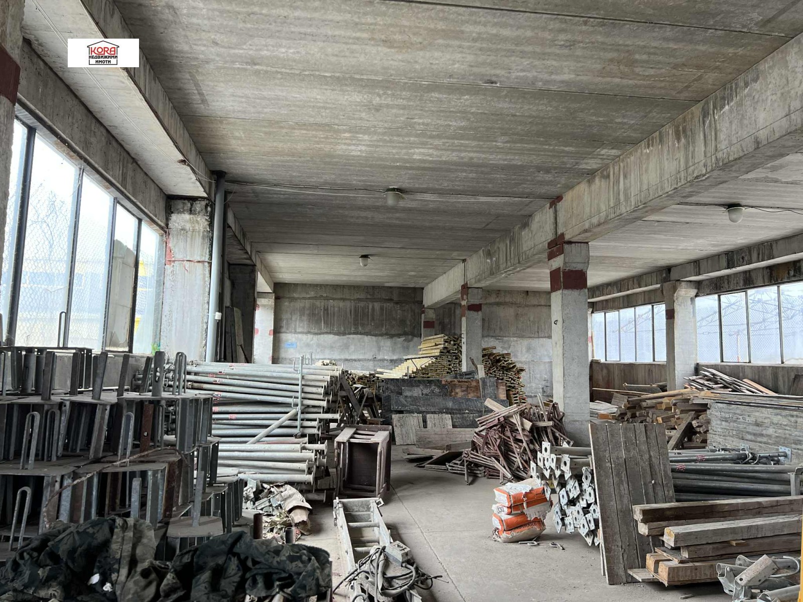 Продава СКЛАД, с. Ясен, област Плевен, снимка 2 - Складове - 51769424