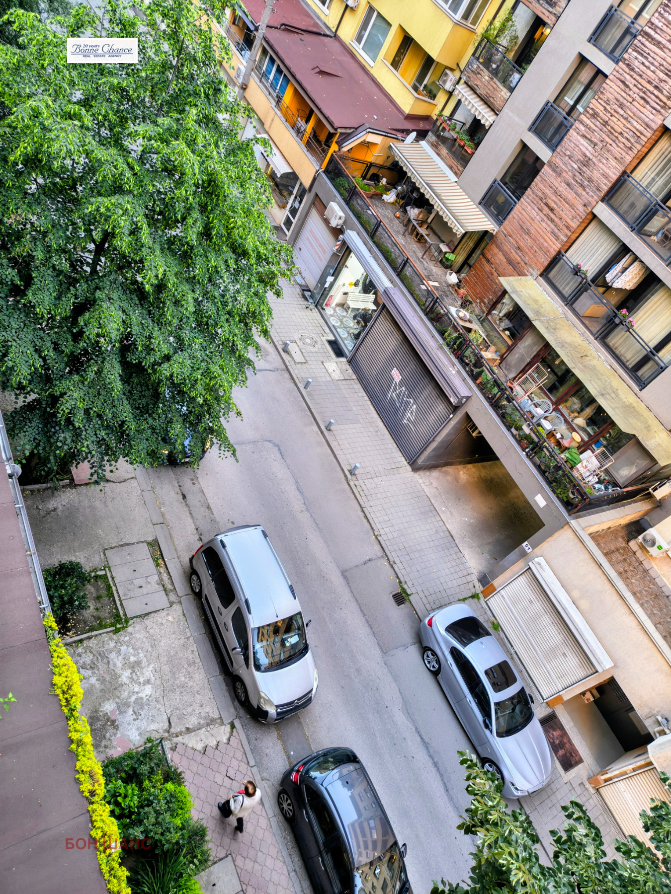 Продава ГАРАЖ, ПАРКОМЯСТО, гр. София, Борово, снимка 3 - Гаражи и паркоместа - 54924468