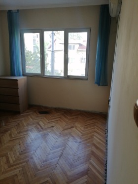 Продажба на тристайни апартаменти в град София — страница 9 - изображение 1 