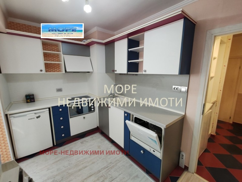 Продава 2-СТАЕН, гр. Бургас, област Бургас, снимка 10 - Aпартаменти - 47562302