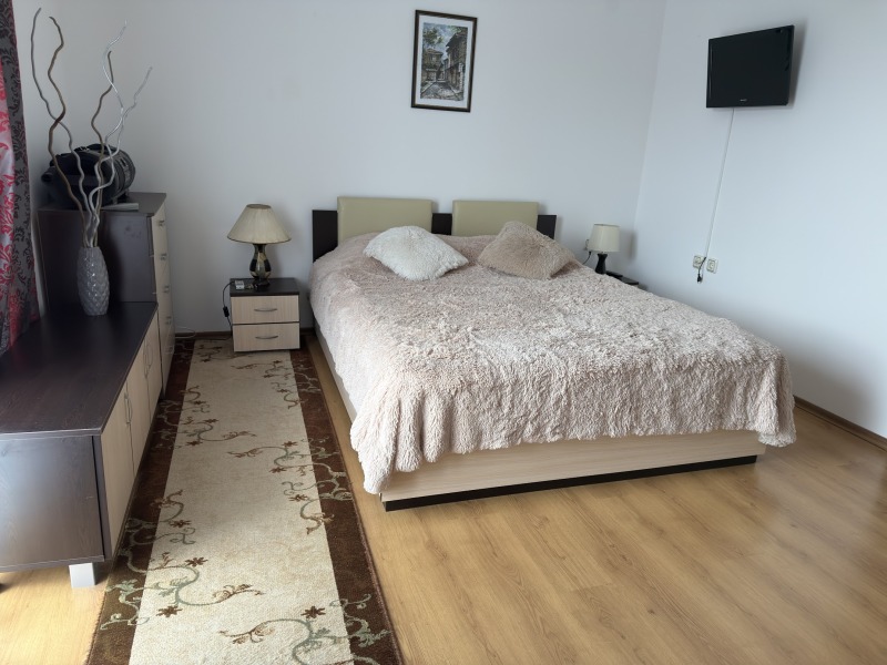 Zu verkaufen  1 Schlafzimmer region Burgas , k.k. Slantschew brjag , 70 qm | 66836984 - Bild [7]