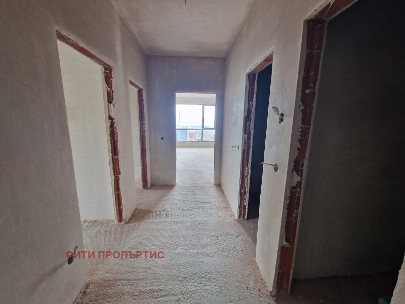 Продава 3-СТАЕН, гр. Благоевград, Освобождение, снимка 2 - Апартаменти - 52164110