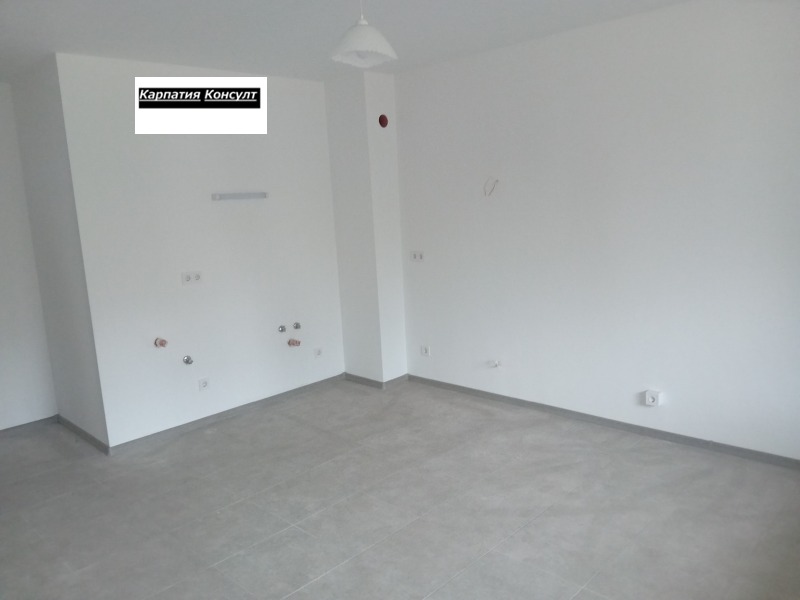 À venda  3 quartos Sofia , Zona B-5-3 , 135 m² | 48420857 - imagem [4]