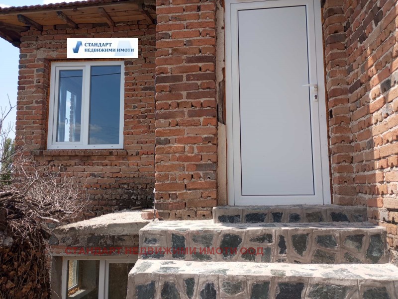 Te koop  Huis regio Pazardzjik , Djulevo , 140 m² | 40985554 - afbeelding [2]