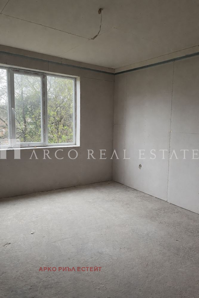 Продава КЪЩА, гр. София, гр. Нови Искър, снимка 3 - Къщи - 55627870