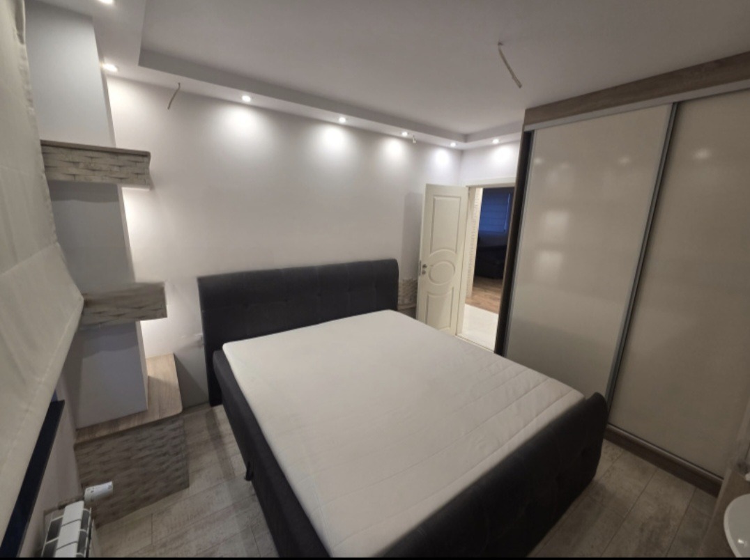 Продава 3-СТАЕН, гр. Плевен, Идеален център, снимка 3 - Апартаменти - 53606400