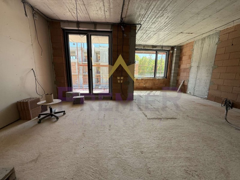 Продава 3-СТАЕН в град София, м-т Детски град - 104 кв.м / 266 136 € » 520 516.77 лв., ИМОТИ ПРЕМИЕР