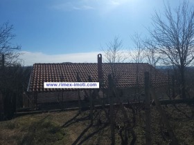 Casa Pesnopoj, regione Plovdiv 8