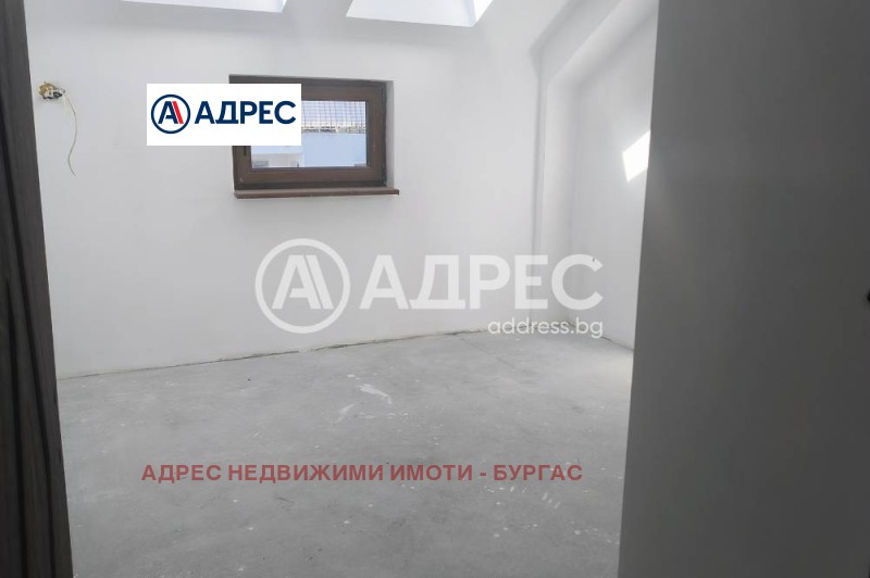 Продава  3-стаен град Бургас , Център , 70 кв.м | 72041521 - изображение [13]