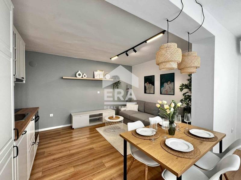 Продава 3-СТАЕН, град Варна, Левски 1 • 195000 € • 51930007 — Holmes.bg