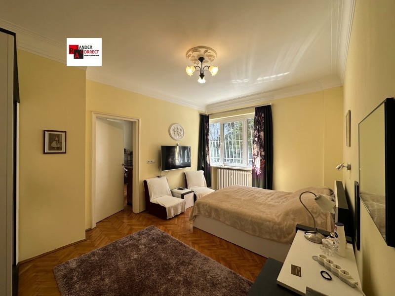 Продава  Многостаен град София , Център , 180 кв.м | 75759136 - изображение [6]