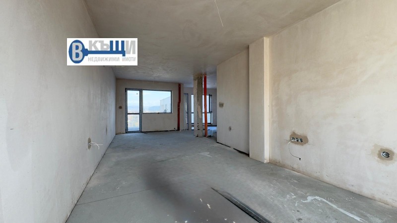 Продава МНОГОСТАЕН, гр. Велико Търново, Бузлуджа, снимка 6 - Апартаменти - 52537686