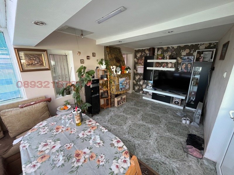 Продава КЪЩА, с. Михайлово, област Враца, снимка 11 - Къщи - 52784182