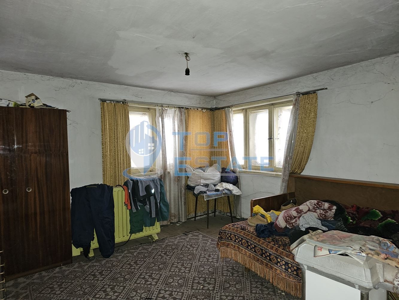 Продава КЪЩА, гр. Полски Тръмбеш, област Велико Търново, снимка 8 - Къщи - 43435768