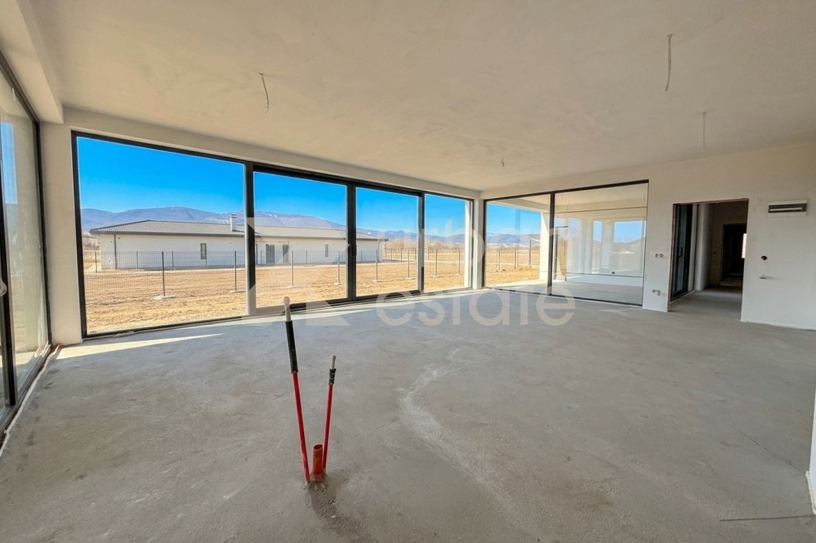 Продава КЪЩА, с. Белчин, област София област, снимка 3 - Къщи - 53754001