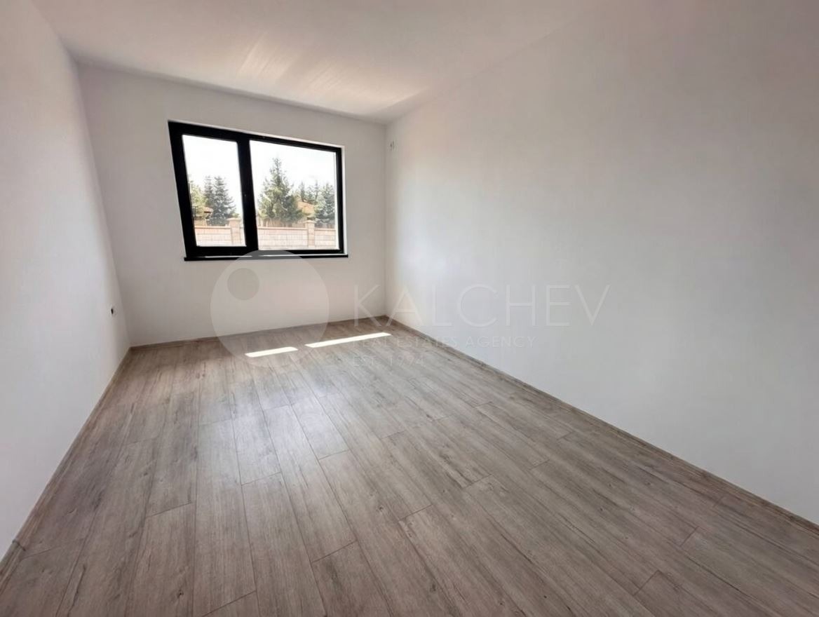 Продава КЪЩА, гр. Балчик, област Добрич, снимка 6 - Къщи - 54212190