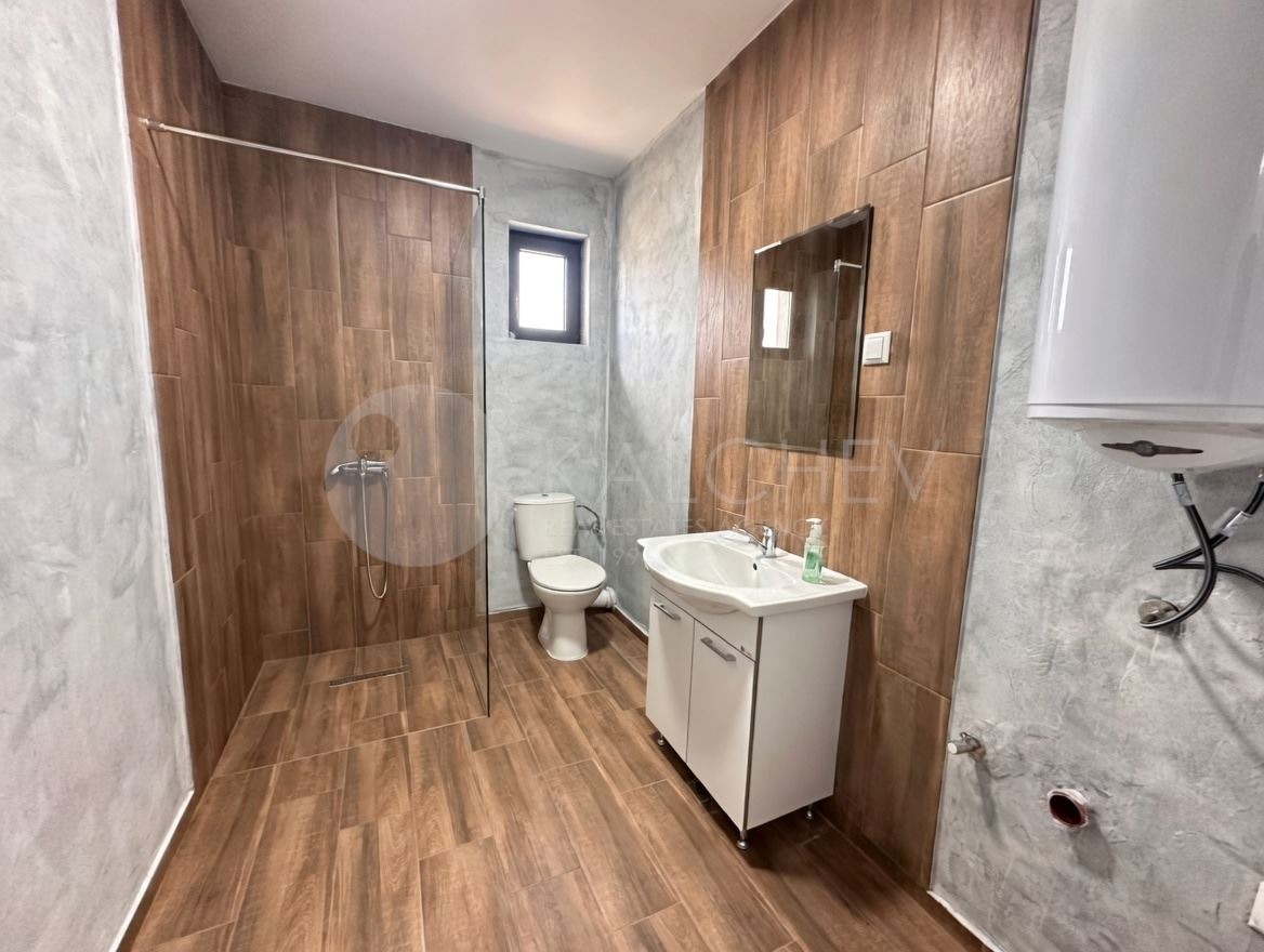 Продава КЪЩА, гр. Балчик, област Добрич, снимка 12 - Къщи - 54212190