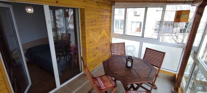 Продава 2-СТАЕН, гр. Бургас, Братя Миладинови, снимка 2 - Апартаменти - 53430057