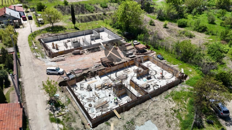 Na prodej  2 ložnice Plovdiv , Belomorski , 167 m2 | 26812744 - obraz [4]