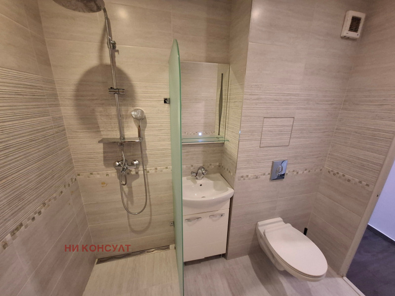 Te koop  2 slaapkamers Sofia , Zona B-5 , 88 m² | 77448845 - afbeelding [16]